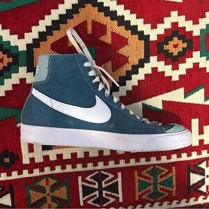 Nike Blue and White High-Top Sneakers
